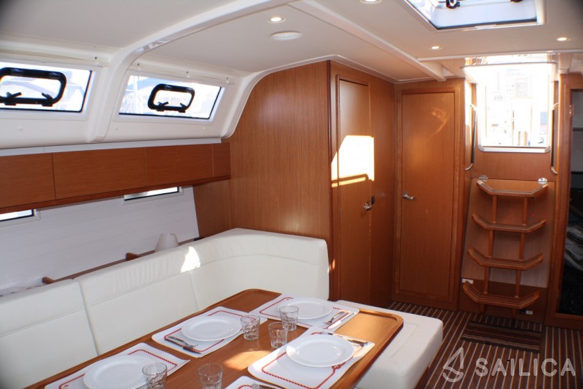 Bavaria Cruiser 51 - Yacht Charter Sailica