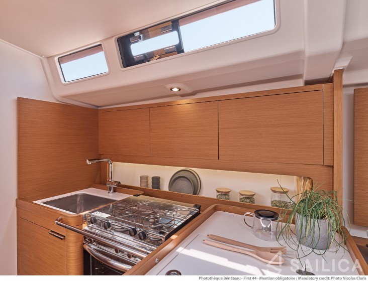 First 44 - Yacht Charter Sailica