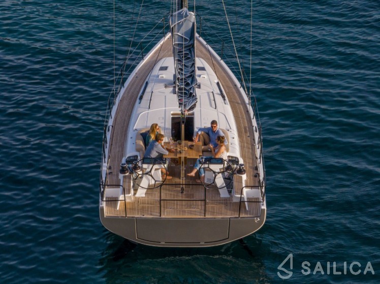 First 44 - Yacht Charter Sailica