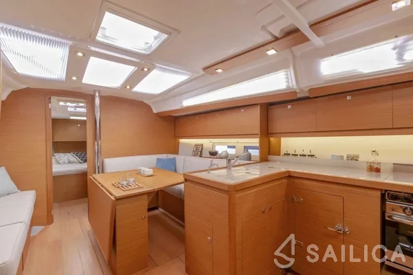 Dufour 390 Grand Large - Yacht Charter Sailica