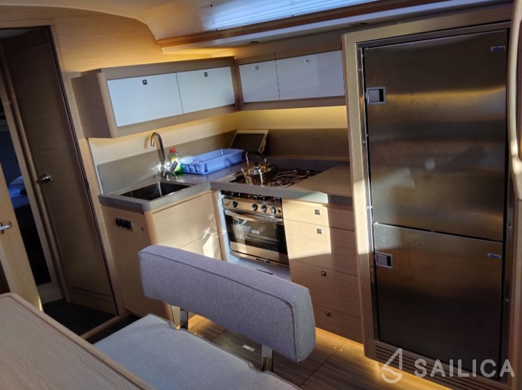 Dufour 470 - Yacht Charter Sailica