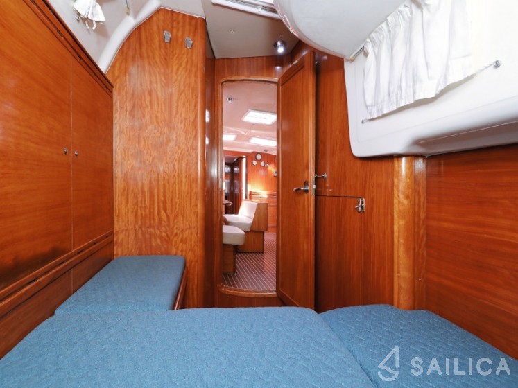 Bavaria 50 Cruiser - Yacht Charter Sailica