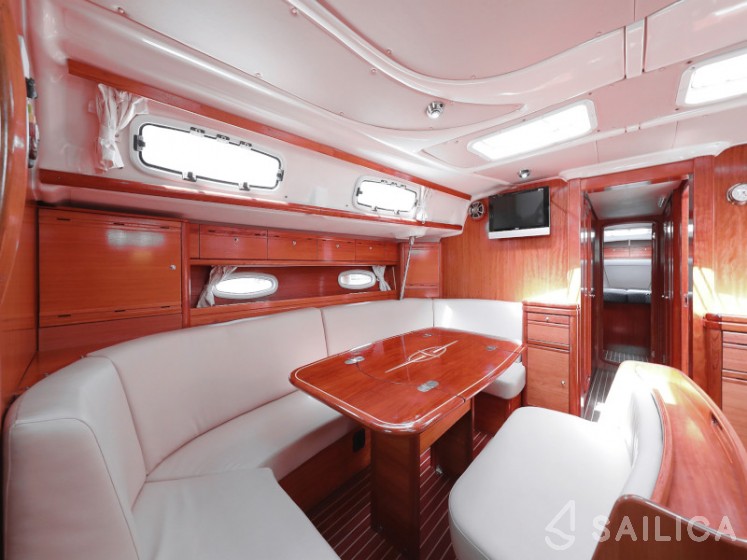 Bavaria 50 Cruiser - Yacht Charter Sailica