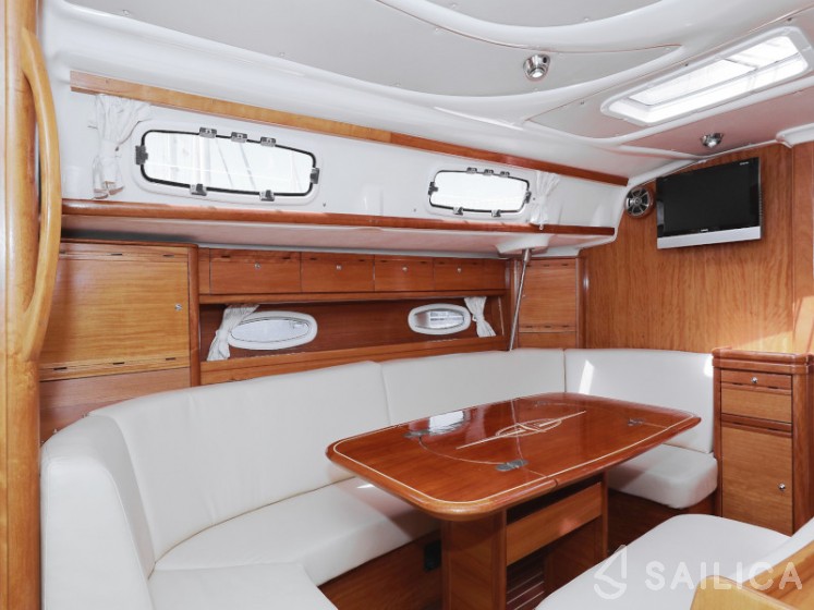 Bavaria 50 Cruiser - Yacht Charter Sailica