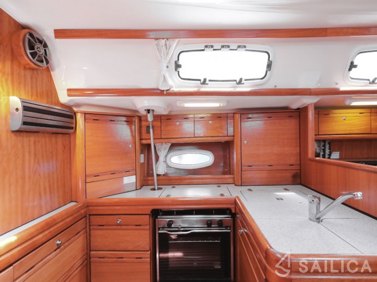 Bavaria 50 Cruiser - Yacht Charter Sailica