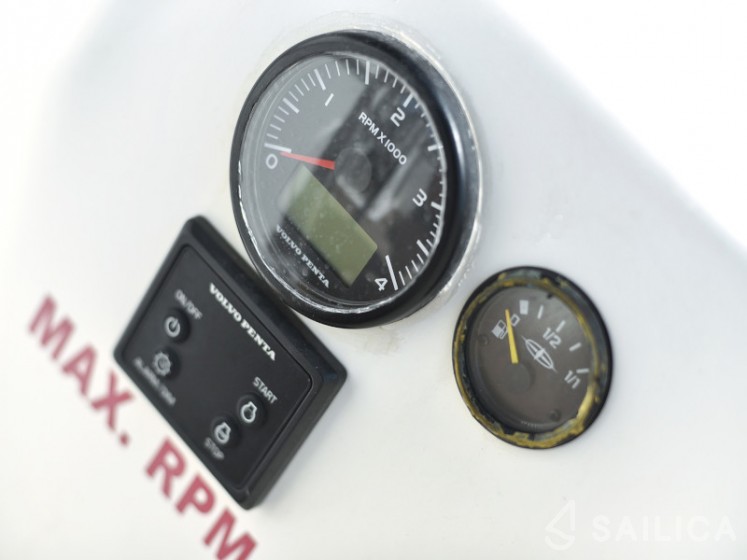 Bavaria 50 Cruiser - Yacht Charter Sailica