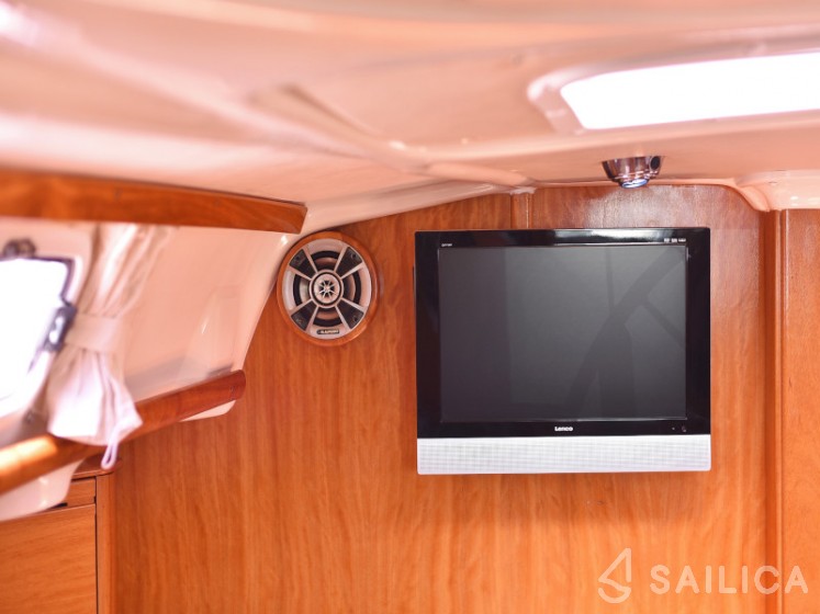Bavaria 50 Cruiser - Yacht Charter Sailica