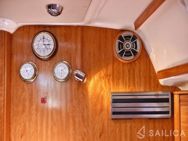Bavaria 50 Cruiser - Yacht Charter Sailica