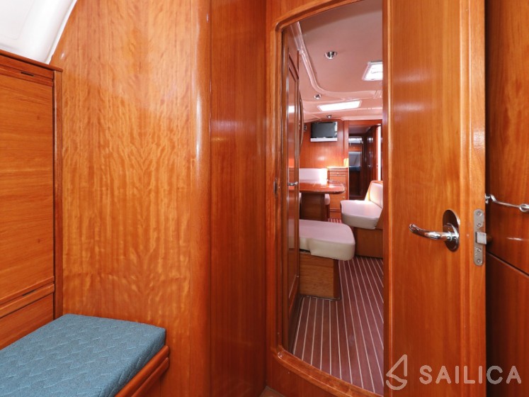 Bavaria 50 Cruiser - Yacht Charter Sailica
