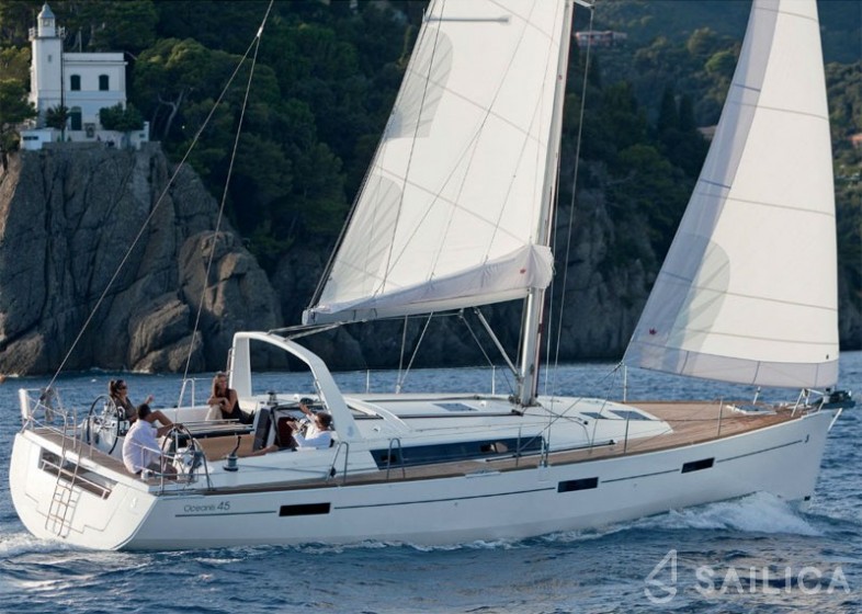 Oceanis 45 - Yacht Charter Sailica