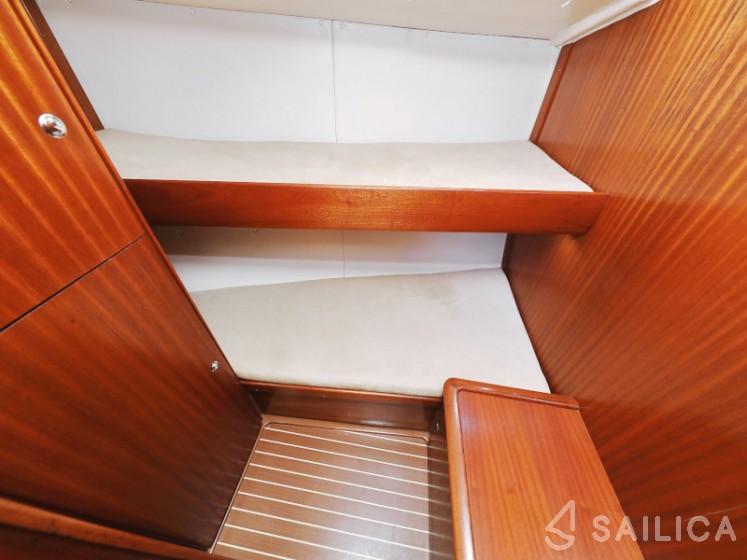 Bavaria 44 - Yacht Charter Sailica