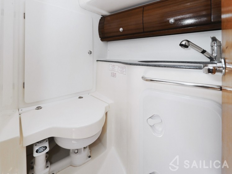 Bavaria 44 - Yacht Charter Sailica