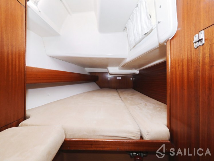 Bavaria 44 - Yacht Charter Sailica