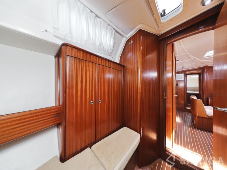 Bavaria 44 - Yacht Charter Sailica