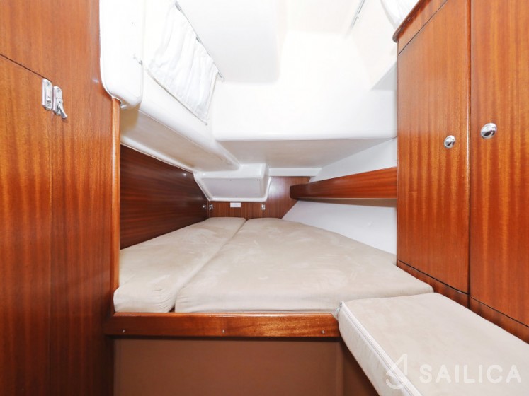 Bavaria 44 - Yacht Charter Sailica