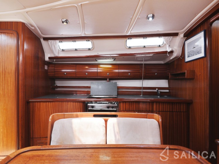 Bavaria 44 - Yacht Charter Sailica