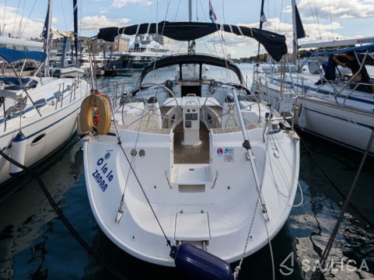 Bavaria 44 - Yacht Charter Sailica