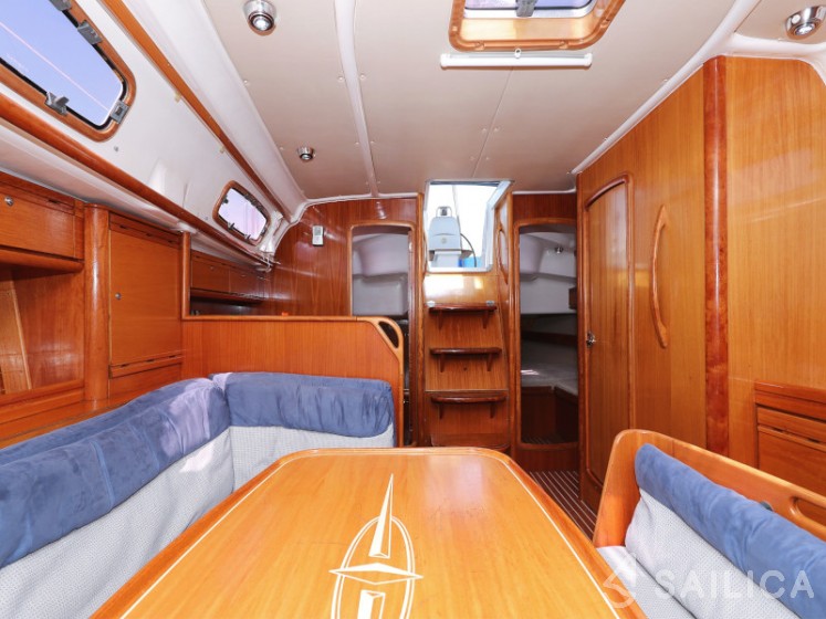 Bavaria 39 Cruiser - Yacht Charter Sailica