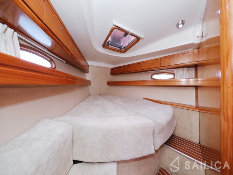 Bavaria 39 Cruiser - Yacht Charter Sailica