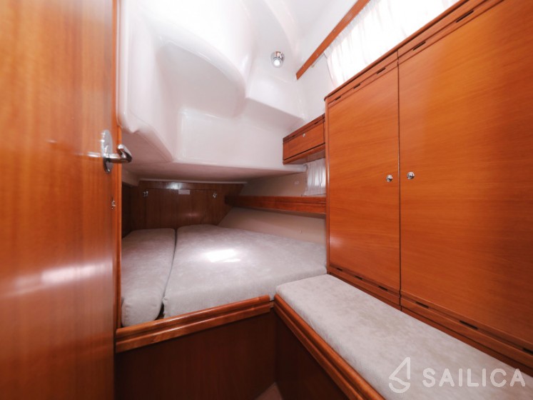 Bavaria 39 Cruiser - Yacht Charter Sailica