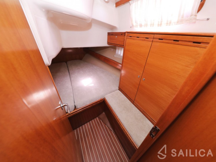 Bavaria 39 Cruiser - Yacht Charter Sailica