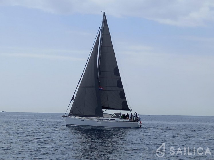 Dufour 40 - Yacht Charter Sailica