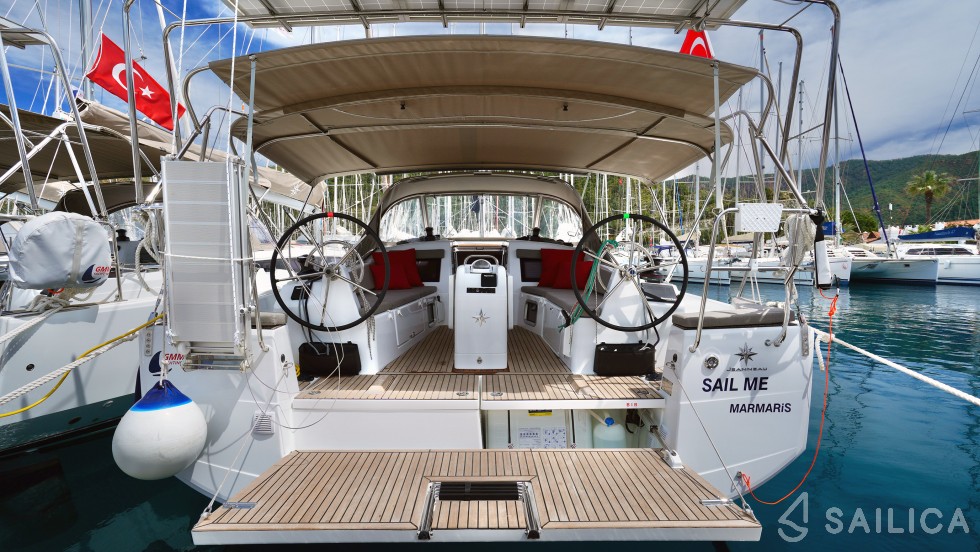 Sun Odyssey 410 - Yacht Charter Sailica