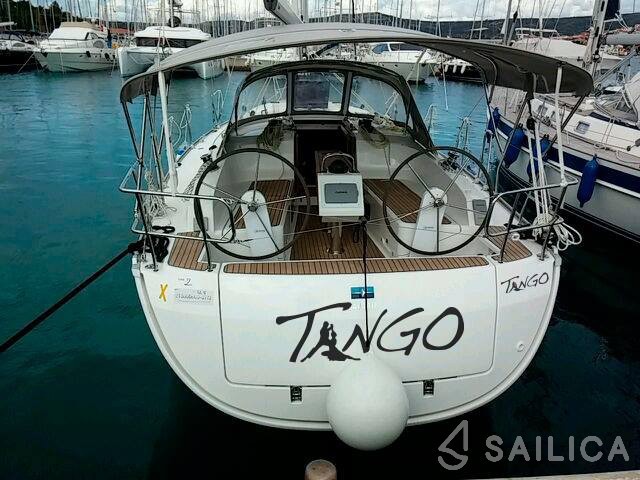 Bavaria 37 Cruiser - Yacht Charter Sailica