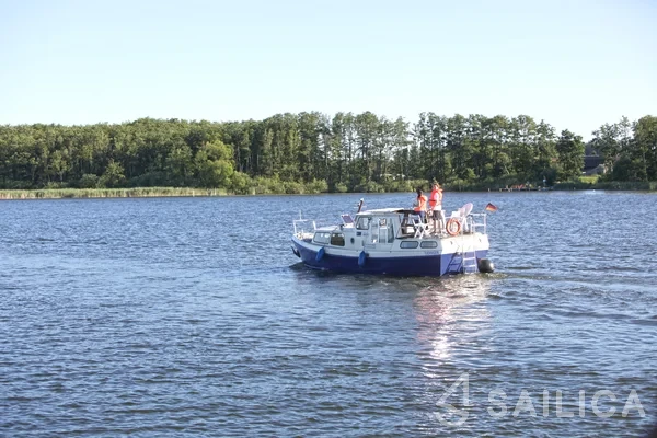 Motorboat - Yacht Charter Sailica