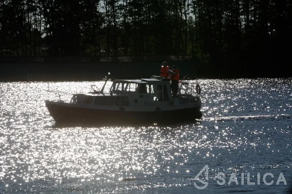 Motorboat - Yacht Charter Sailica