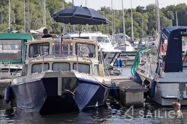 Motorboat - Yacht Charter Sailica