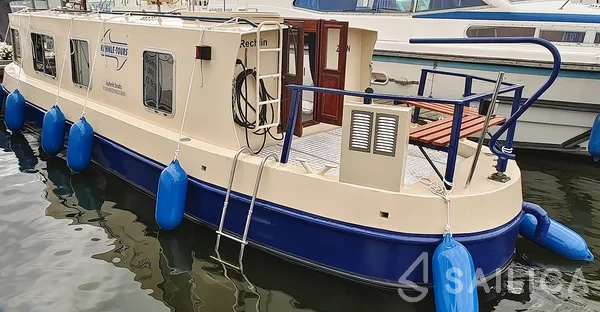 Custom Built - Yacht Charter Sailica