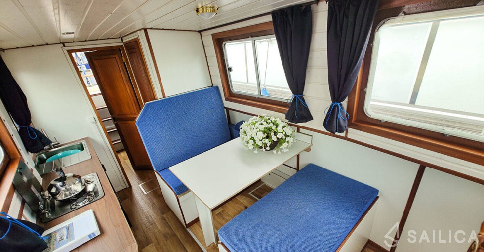 Custom Built - Yacht Charter Sailica