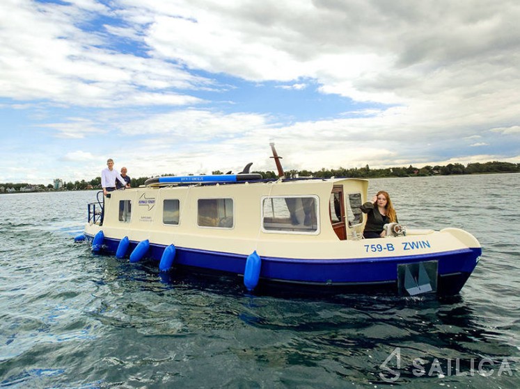 Custom Built - Yacht Charter Sailica