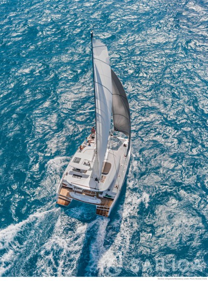 Lagoon 42 - Yacht Charter Sailica