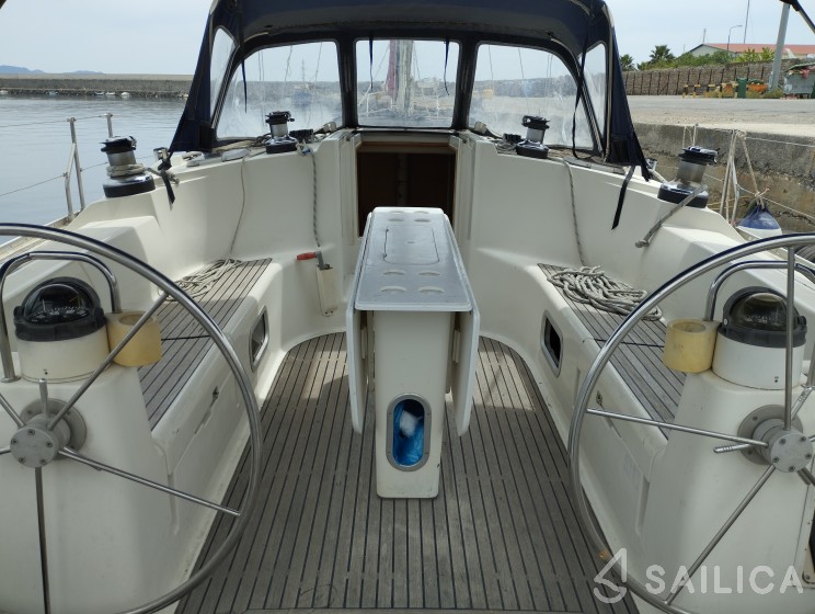 Sun Odyssey 45.1 - Yacht Charter Sailica
