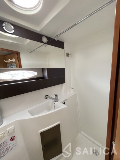 Salina 48 - Yacht Charter Sailica