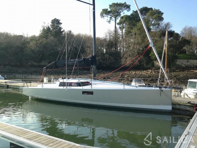 Pogo 36 - Yacht Charter Sailica