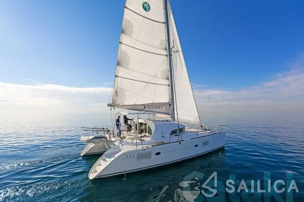Lagoon 380 S2 - Yacht Charter Sailica