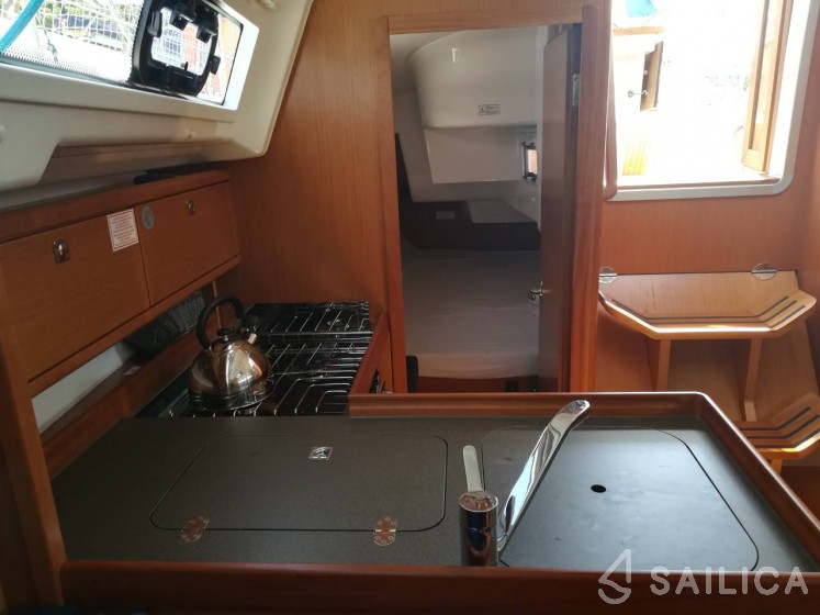 Bavaria 34 Cruiser - Yacht Charter Sailica