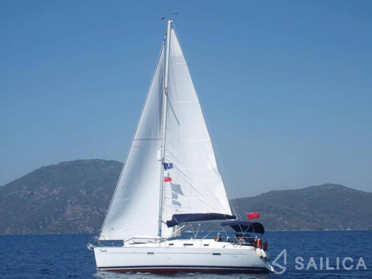 Oceanis 343 - Yacht Charter Sailica