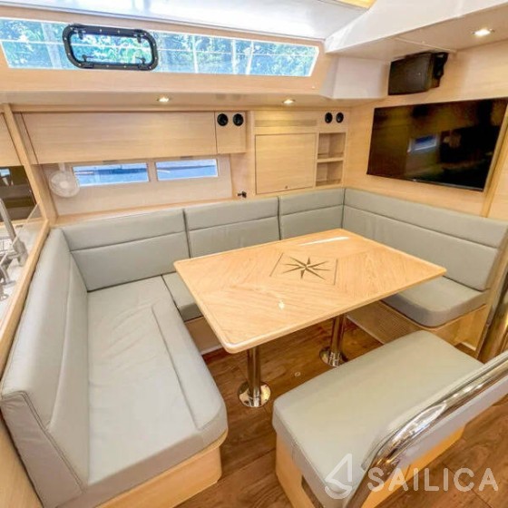 Delta 47 - Yacht Charter Sailica