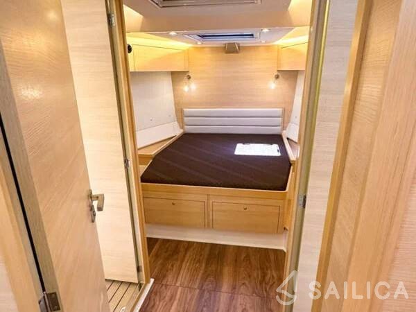 Delta 47 - Yacht Charter Sailica