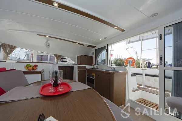 Lagoon 380 - Yacht Charter Sailica