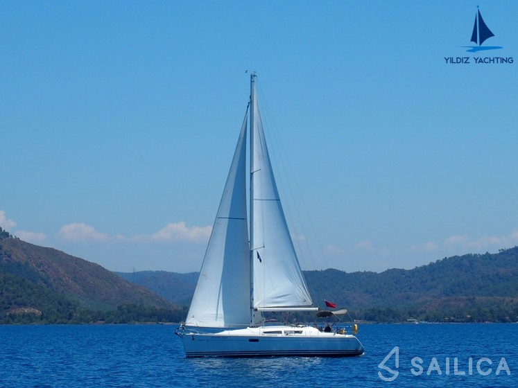 Sun Odyssey 36i - Yacht Charter Sailica