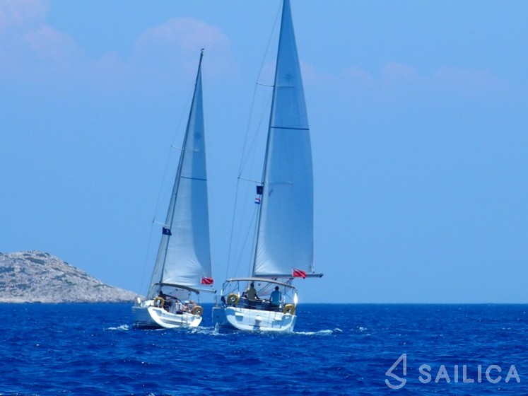 Sun Odyssey 36i - Yacht Charter Sailica