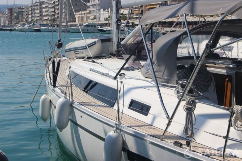 Bavaria 41 Cruiser - Yacht Charter Sailica