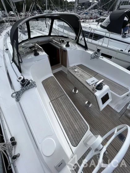 Bavaria C38 - Yacht Charter Sailica