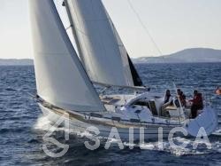 Bavaria 38 Cruiser - Yacht Charter Sailica