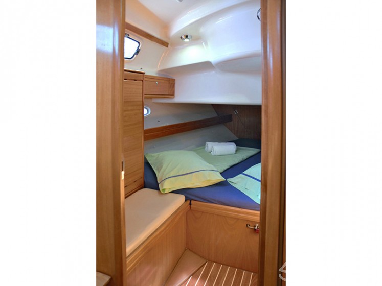 Bavaria 39 Cruiser - Yacht Charter Sailica